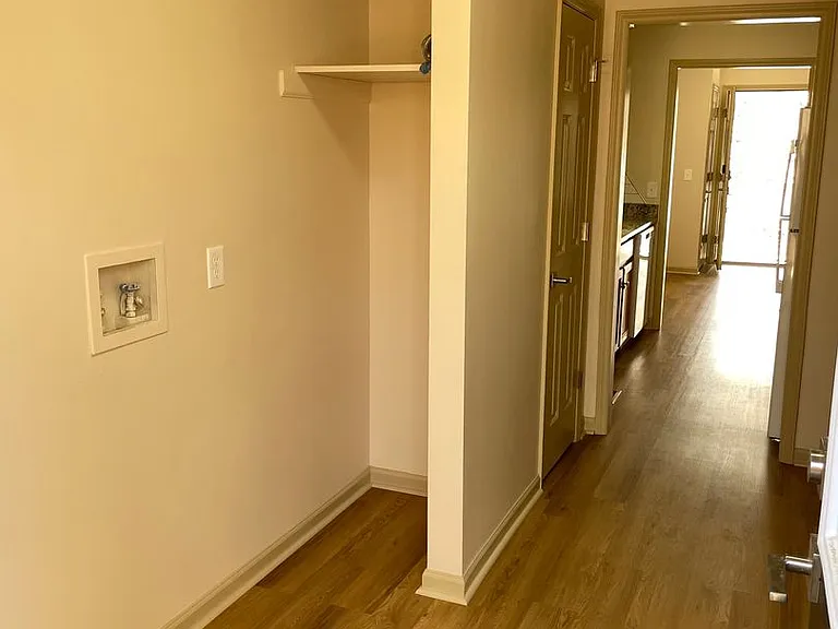 2962 Forest Park Dr — Photo 13