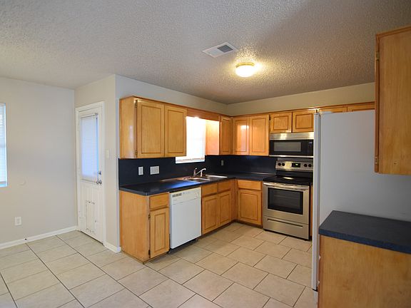 5th image of 4109 Mustang Dr