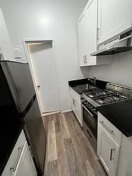 Rented by Salon Realty Corp
