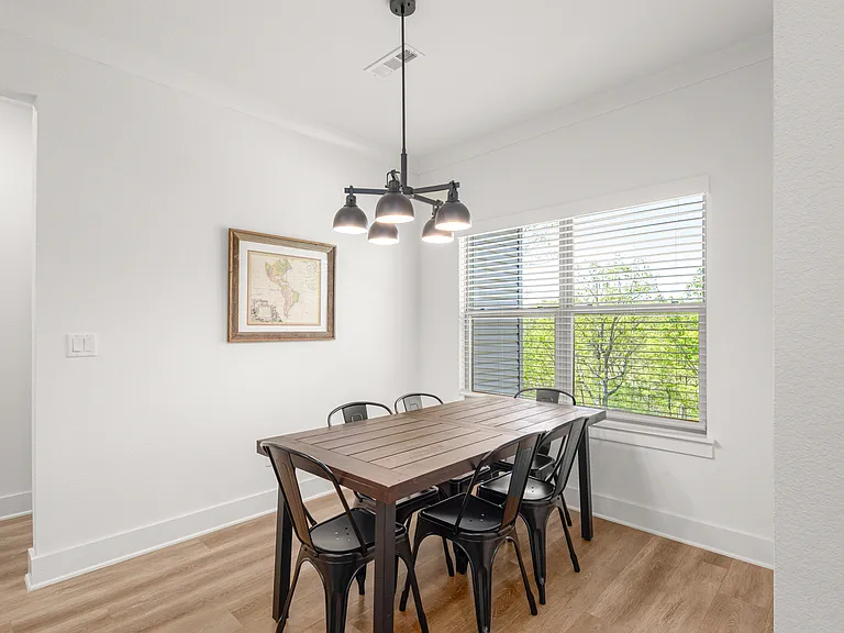 53 Skipton Dr — Photo 14