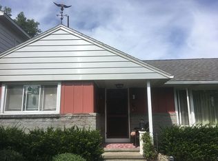 2 Pleasant Ter, Cohoes, NY 12047