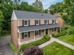 1111 Fallsmead Way, Potomac, MD 20854
