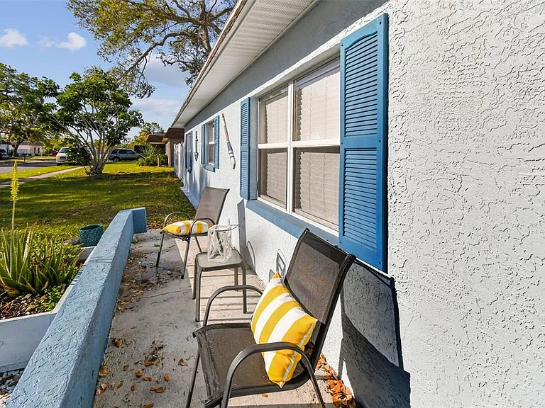 12252 Eldon Dr — Photo 18