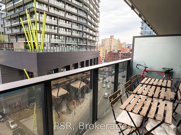 330 Richmond St W #820 — Photo 16