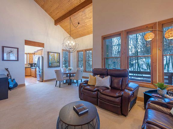 3rd image of 3344 Buckboard Dr