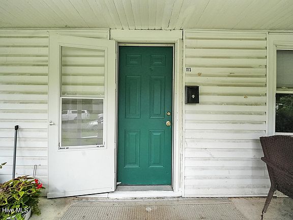 2nd image of 1113 Wood Street