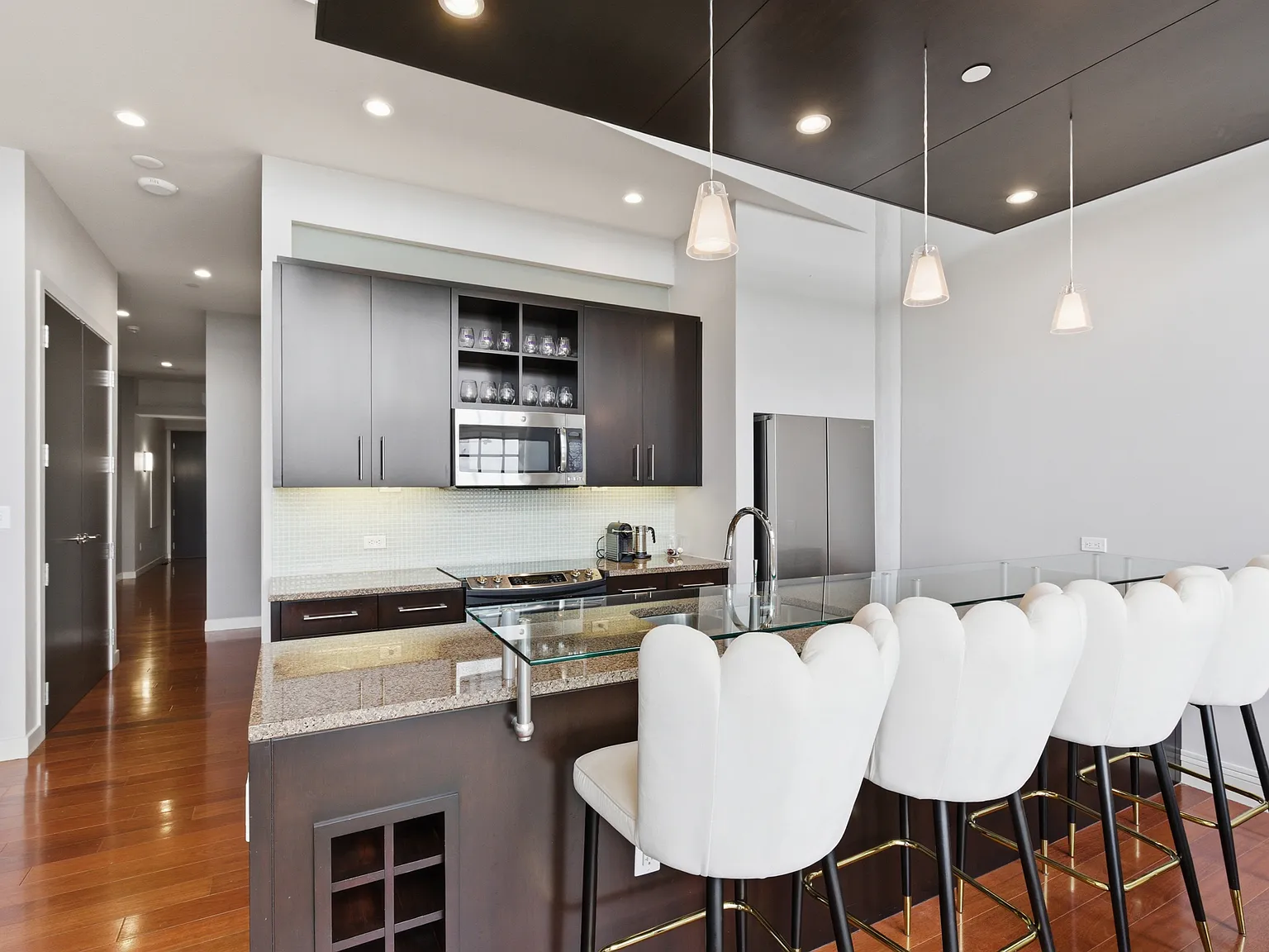 2 bed, 1263 sqft, $2,950 — Photo 1