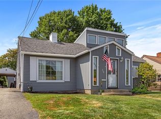 310 Carson St, Springdale, PA 15144