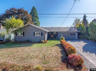 739 SW Park St, Dallas, OR 97338