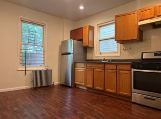 498 21st St #1, Irvington, NJ 07111