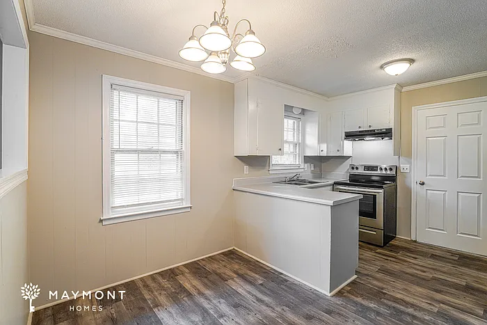 7307 Patricia Dr — Photo 6