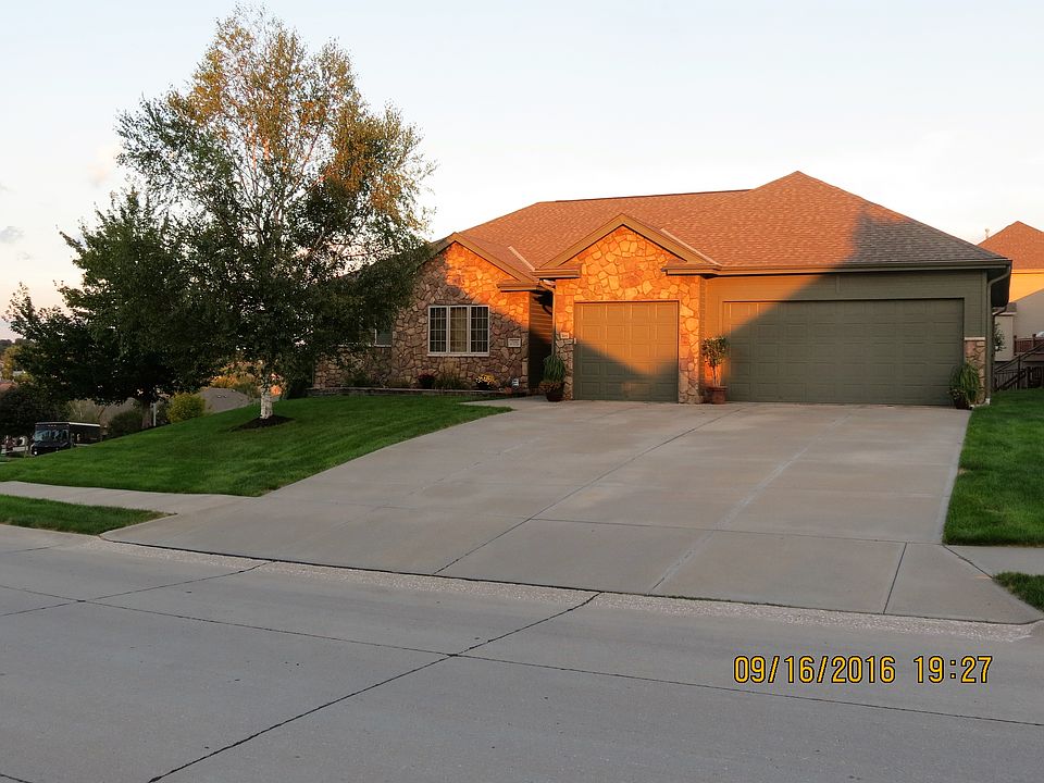 1st image of 7343 S 103rd Ave