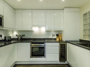 108 Arch St APT 203, Philadelphia, PA 19106