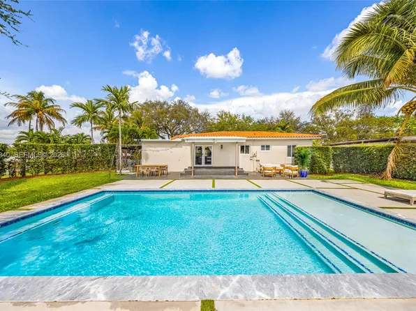 172 Bentley Dr, Miami Springs, FL 33166