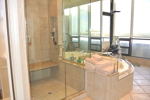 Sold by Akam Sales and Brokerage | media 20