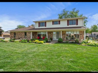 16136 Amore St, Clinton Township, MI, 48038