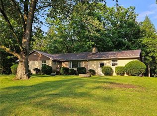 8415 Sisson Hwy, Eden, NY 14057