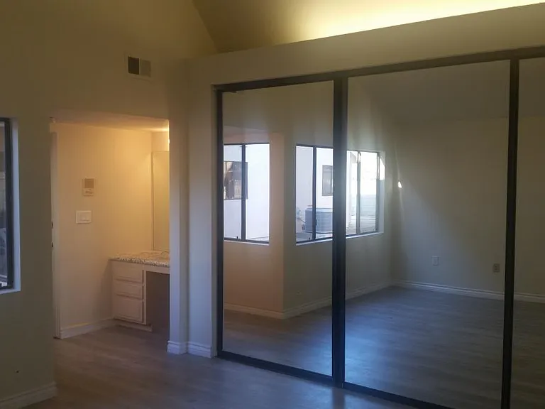 3743 Locust Ave #1 — Photo 15