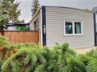 197 Evergreen Park NW, Edmonton, AB T5Y 4M2