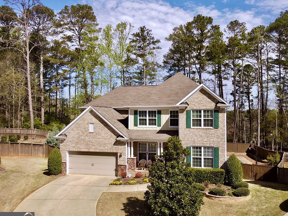 1st image of 3451 Graham Way SW
