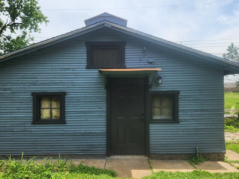 4116 E Iowa Ave — Photo 46