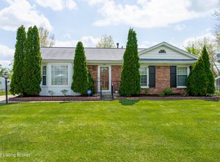9304 Habersham Dr, Rolling Hills, KY 40242