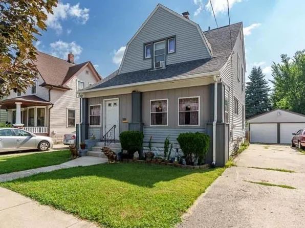 1810 8th St, Rockford, IL 61104