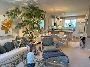 129 Firefly Ln, Napa, CA 94558