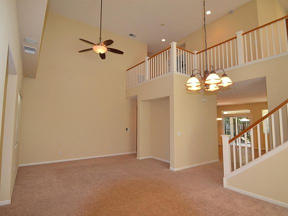 4th image of 2963 Finchwood Ave