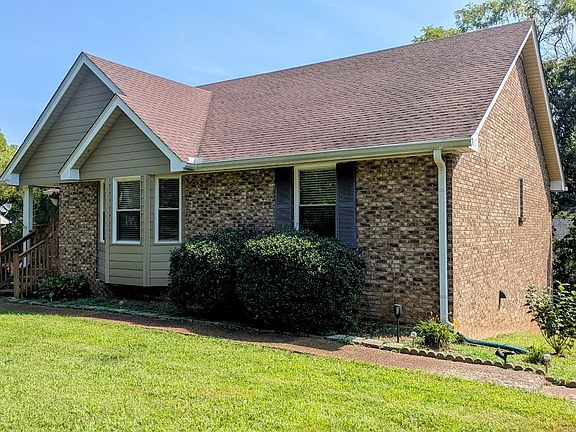 2nd image of 616 Bluewater Dr