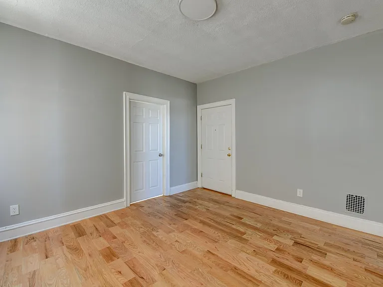 667 Liberty Ave #1 — Photo 20