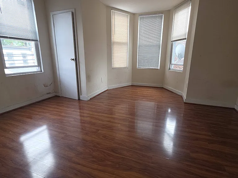 4200 Powelton Ave #2 — Photo 3