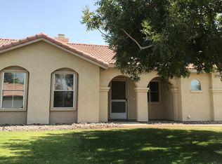 37716 Hollister Dr, Palm Desert, CA 92211
