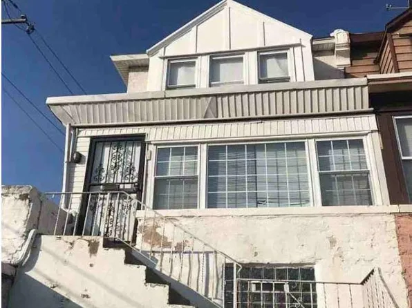 5700 N Marvine St, Philadelphia, PA 19141