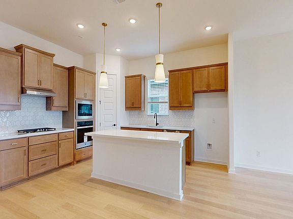 6th image of this home