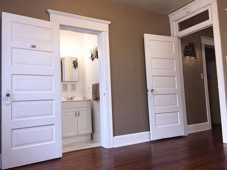 908 Columbia Ave #4 — Photo 15