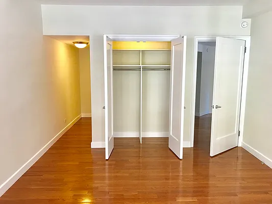 Rented by Stonehenge NYC LLC | media 5