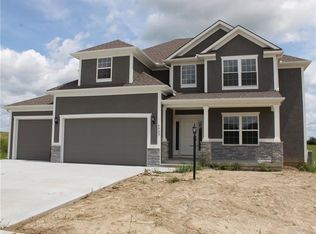 4503 Valley Ridge Dr, Saint Joseph, MO 64505