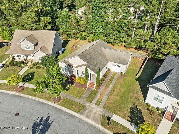 5th image of 1707 Sassafras Court