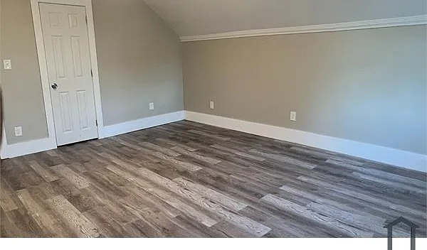 50 Vernon St #3 — Photo 3