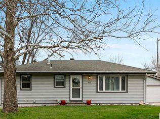 360 Robert Rd, Malcolm, NE 68402