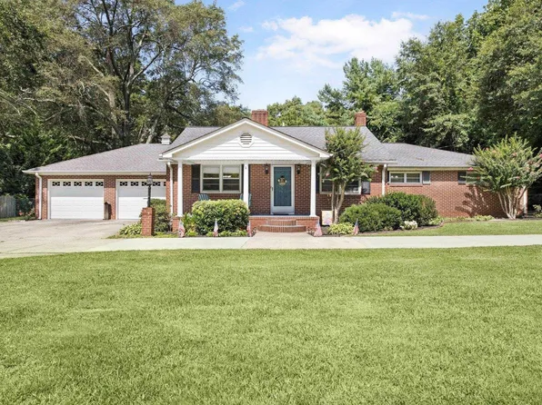 1615 Bethel Rd, Simpsonville, SC 29681