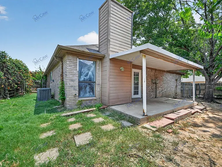 7001 Bentley Ave — Photo 24