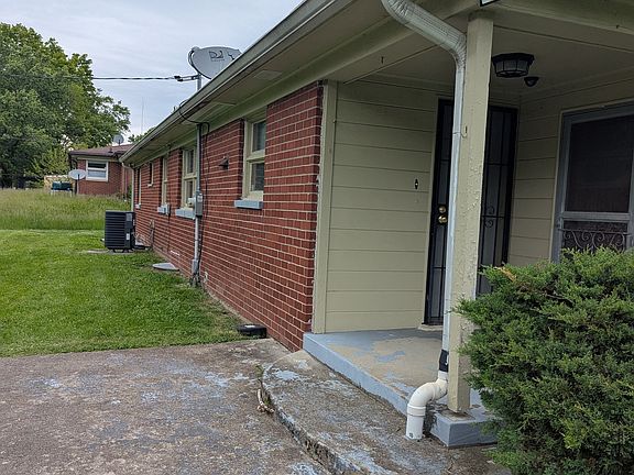 2nd image of 5910 Crooked Creek Dr