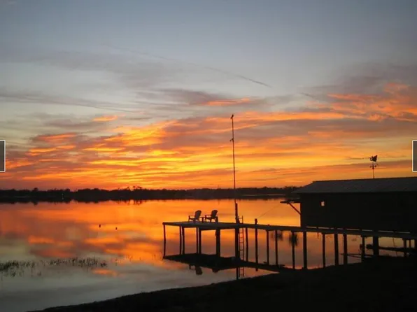 7467 Lake Dr, Orlando, FL 32809