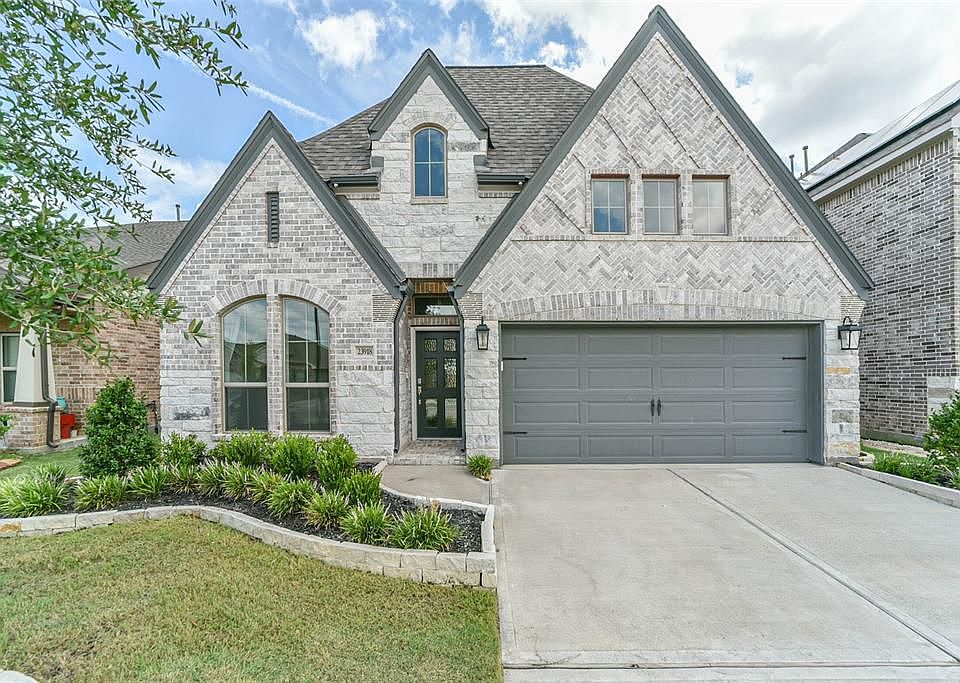 1st image of 23918 Cedar Glade Ln