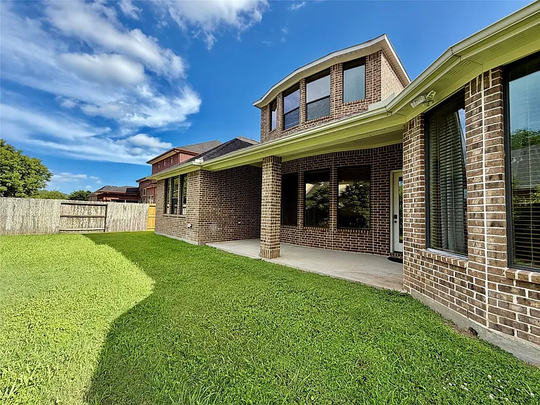 6223 Duke Trail Ln — Photo 23