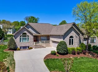 142 Cheeskogili Way, Loudon, TN 37774