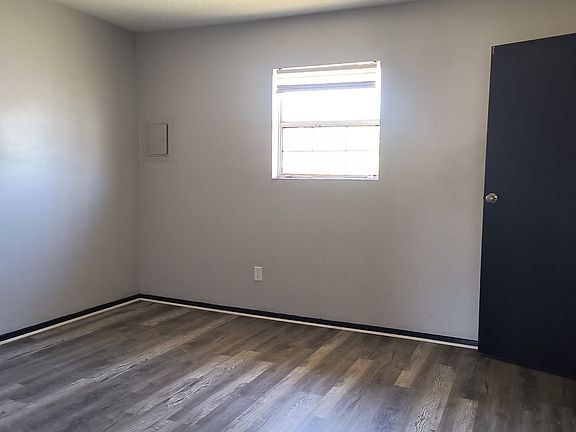 4th image of 2120 W 30th Ave #7
