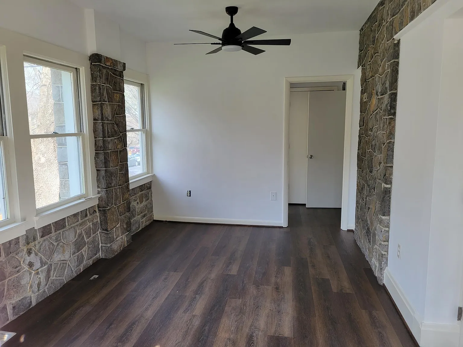 2 bed, 850 sqft, $2,000 — Photo 4